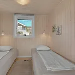 3 Bedroom Amazing In Haarby Holiday home *