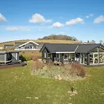Hébergement de vacances 3 Bedroom Amazing Home In Haarby Hårby
