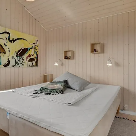 3 Bedroom Cozy In Haarby Hårby