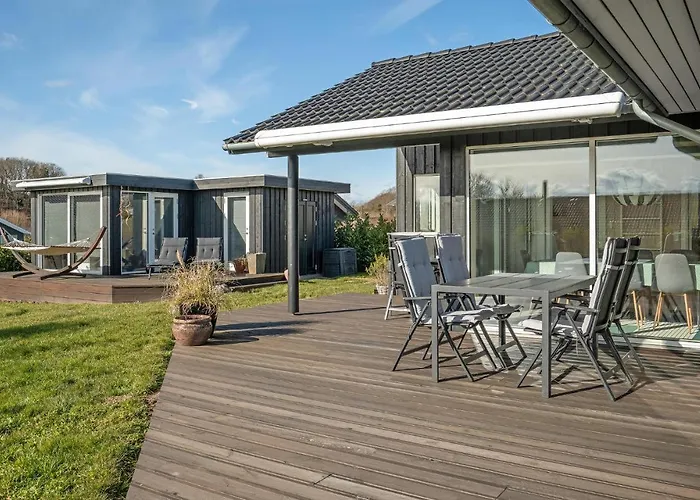 Ferienhaus 3 Bedroom In Haarby *