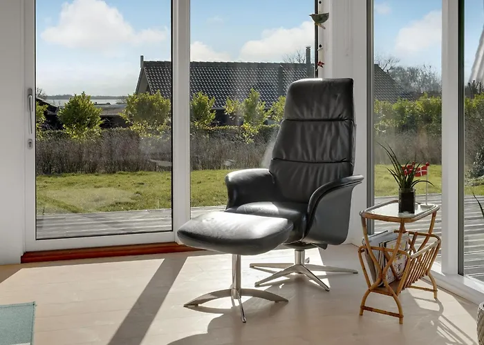 3 Bedroom In Haarby *